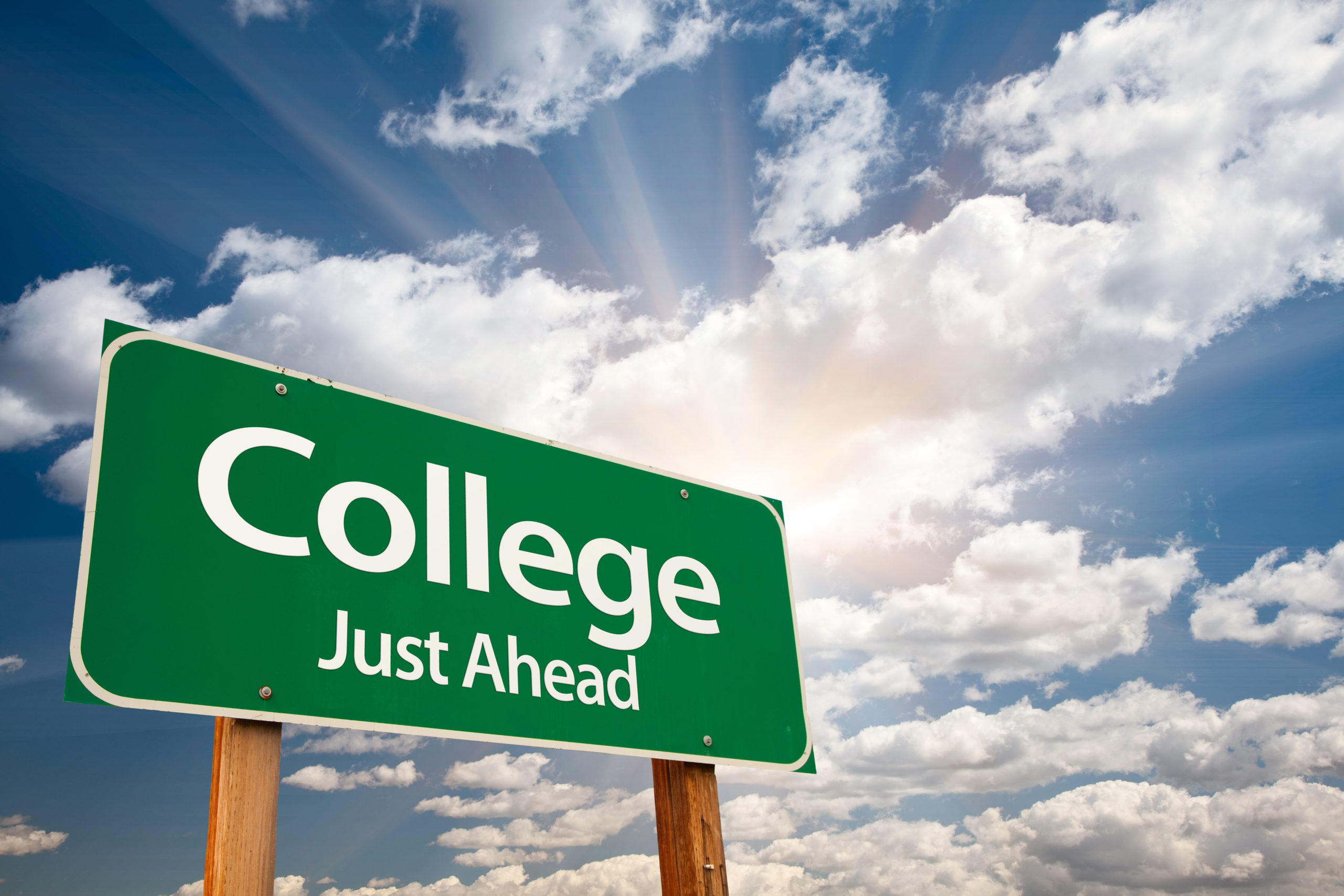 Choose the Perfect College: Balancing Athletics and Academics